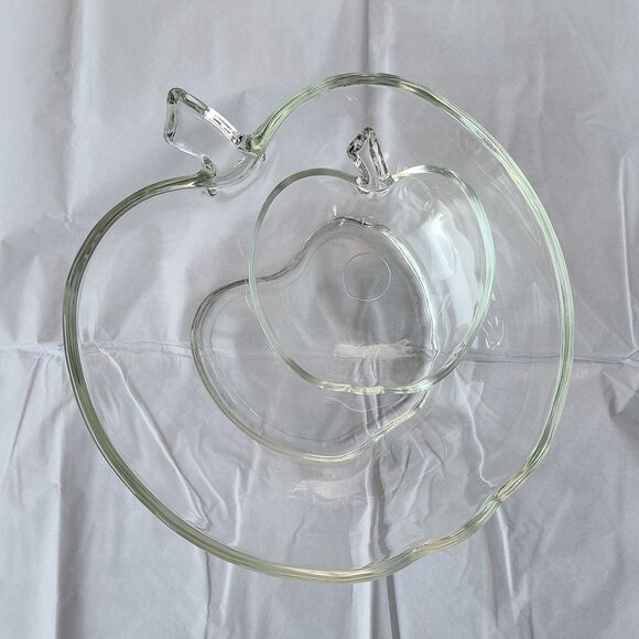 Vintage Hazel Atlas Glass Orchard Pattern Apple Glass Ware Small and Large Bowls - Picture 4 of 5